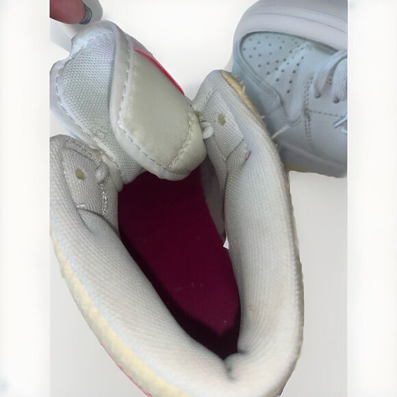 Nike Air Jordan 1 Mid Paint Drip Ice Cream White Pink Size 7Y/8.5 Women - Picture 9 of 13